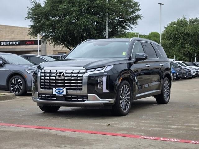 used 2024 Hyundai Palisade car, priced at $41,991