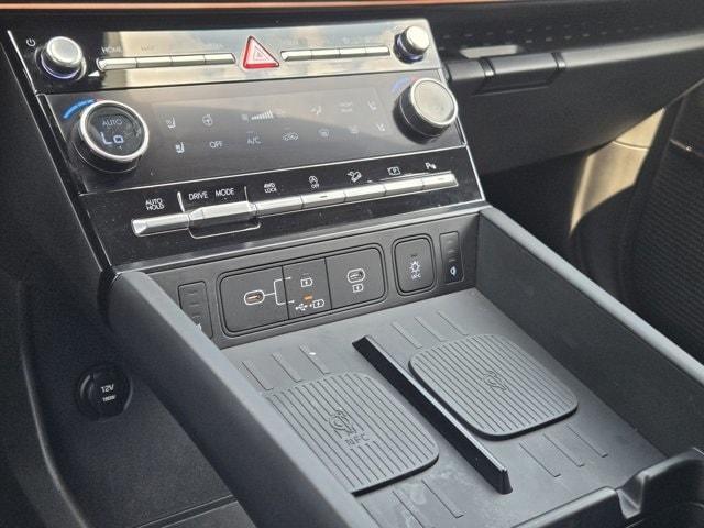 used 2025 Hyundai Santa Fe car, priced at $39,515