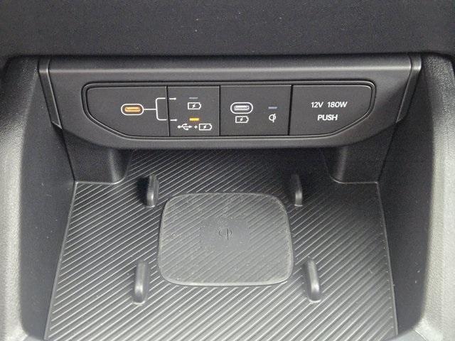 new 2025 Kia K4 car, priced at $24,106