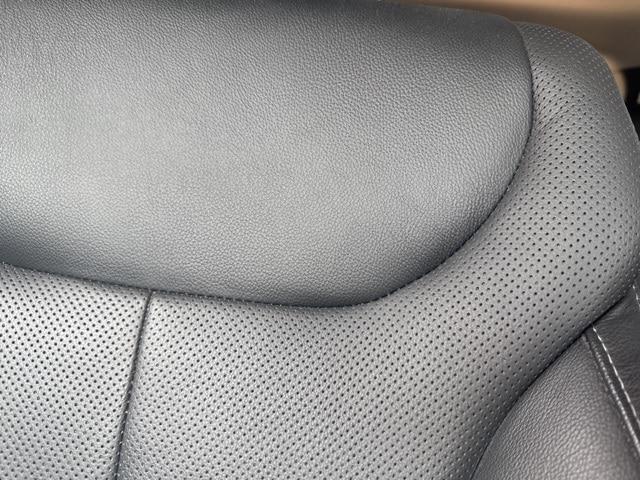used 2020 Hyundai Santa Fe car, priced at $26,580
