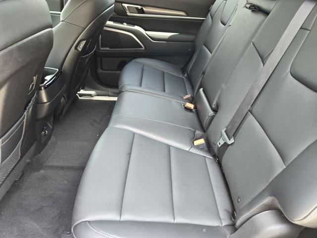 new 2025 Kia Telluride car, priced at $38,380