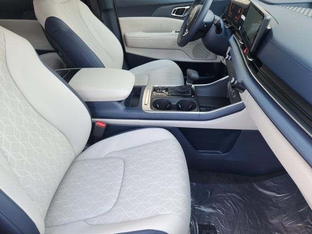new 2026 Kia Carnival car, priced at $43,760