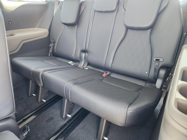 new 2026 Kia Carnival car, priced at $41,560