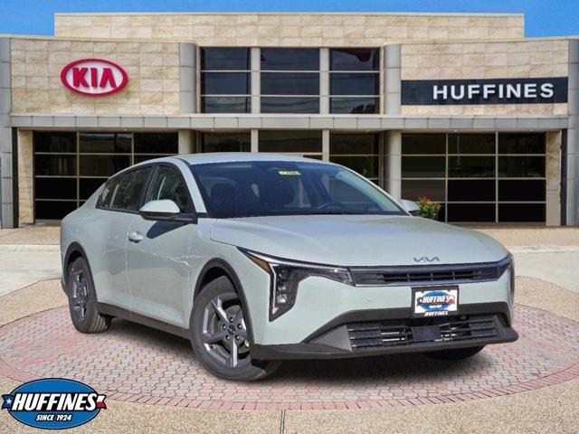 new 2025 Kia K4 car, priced at $24,344