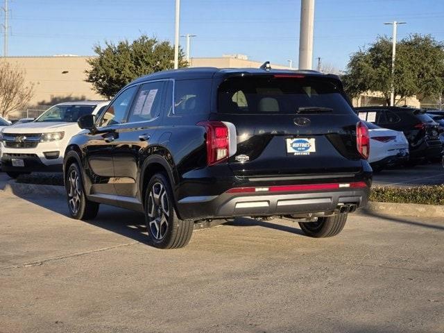 used 2024 Hyundai Palisade car, priced at $40,580