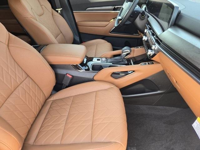 new 2025 Kia Telluride car, priced at $53,030