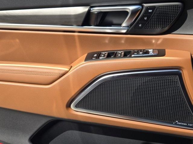 new 2025 Kia Telluride car, priced at $53,030
