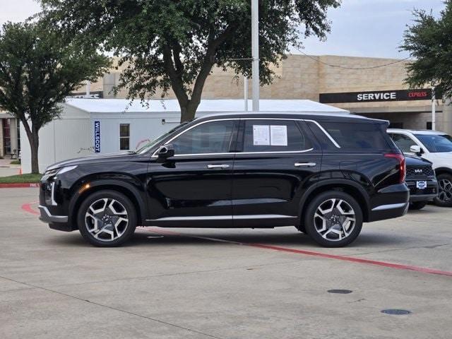 used 2025 Hyundai Palisade car, priced at $40,991