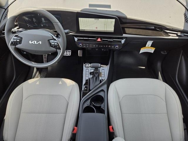 new 2025 Kia Niro car, priced at $33,916