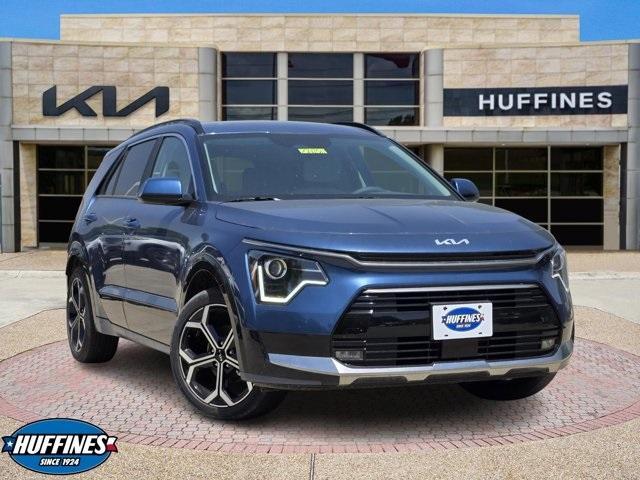 new 2025 Kia Niro car, priced at $33,916
