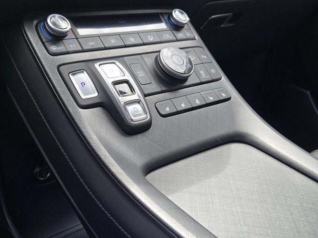 used 2025 Hyundai Palisade car, priced at $49,991