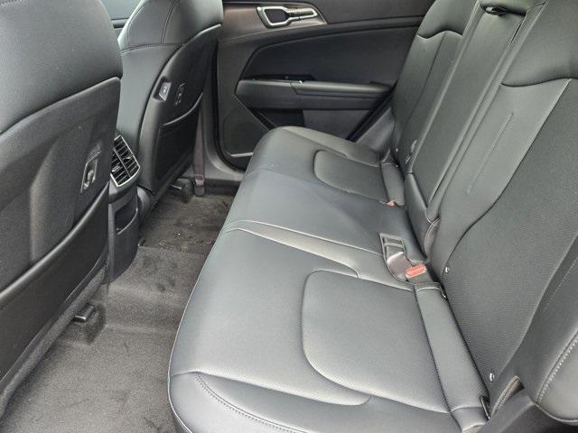 new 2025 Kia Sportage Hybrid car, priced at $33,791