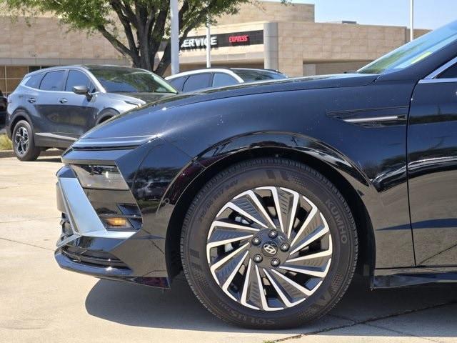used 2024 Hyundai Sonata Hybrid car, priced at $32,991