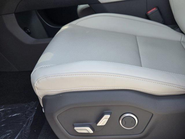 new 2026 Hyundai SANTA FE HEV car