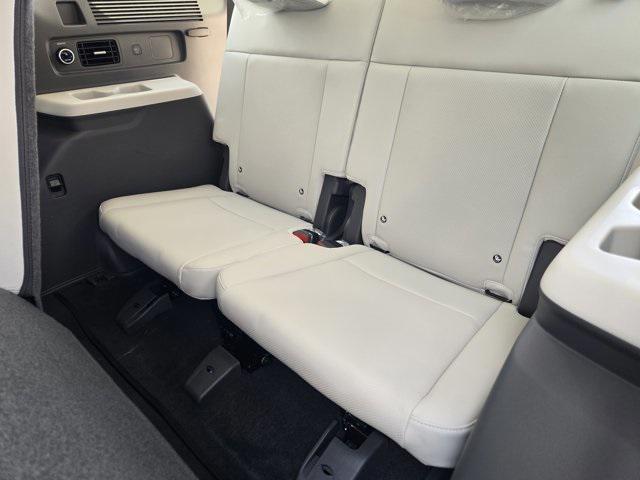 new 2026 Hyundai SANTA FE HEV car