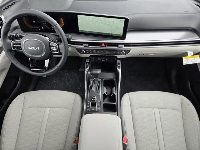 new 2025 Kia Sorento car, priced at $40,881
