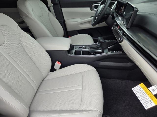 new 2025 Kia Sorento car, priced at $40,881