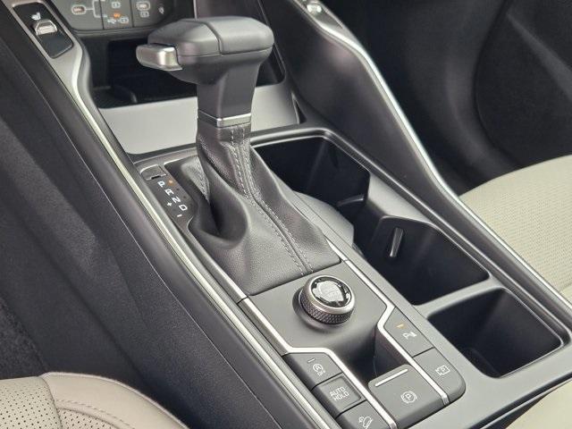 new 2025 Kia Sorento car, priced at $40,881