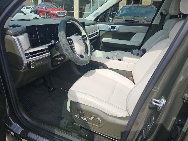 used 2024 Hyundai Santa Fe car, priced at $39,991