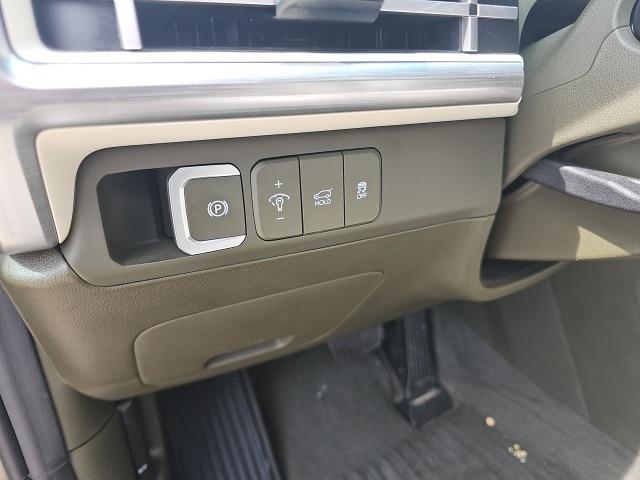 used 2024 Hyundai Santa Fe car, priced at $39,991