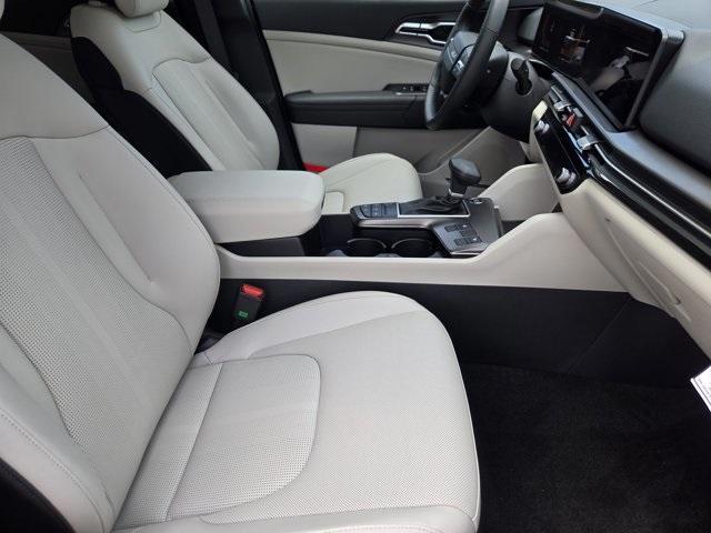 new 2026 Kia Sportage car, priced at $32,065
