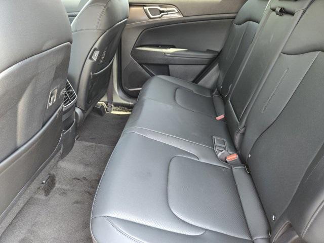 new 2025 Kia Sportage Hybrid car, priced at $34,186