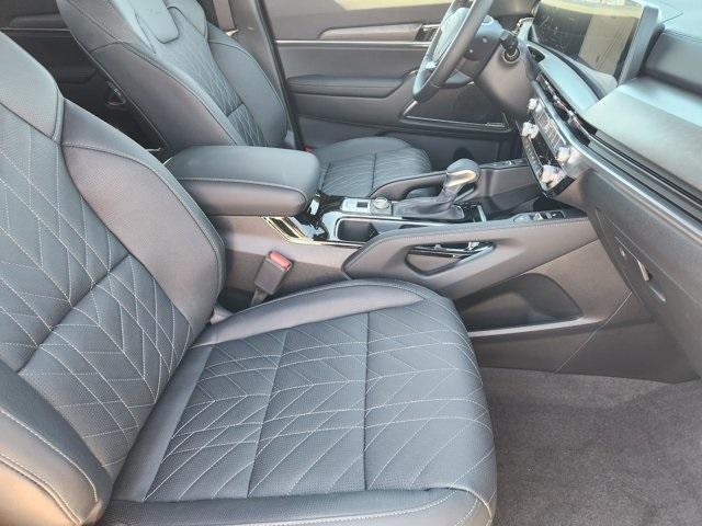 new 2025 Kia Telluride car, priced at $51,895