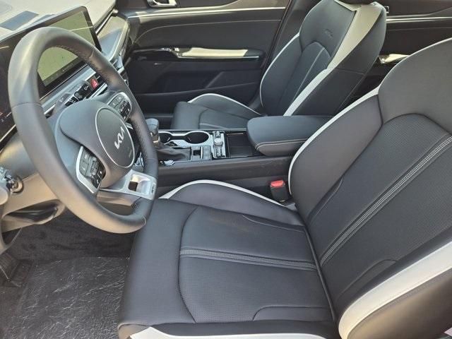new 2026 Kia K5 car, priced at $34,340