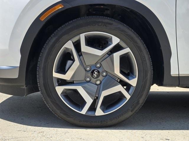 used 2025 Hyundai Palisade car, priced at $41,991