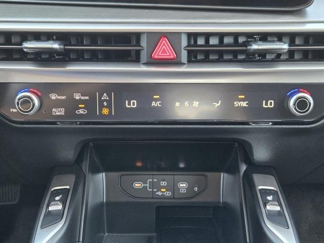 new 2025 Kia Sorento car, priced at $440,060