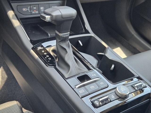 new 2025 Kia K5 car, priced at $35,751