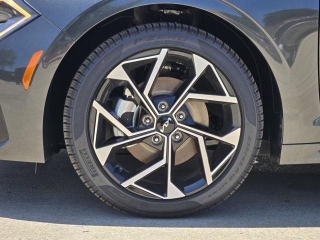new 2025 Kia K5 car, priced at $35,751