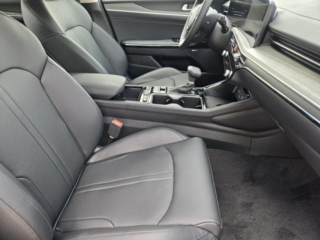 new 2025 Kia K5 car, priced at $35,751