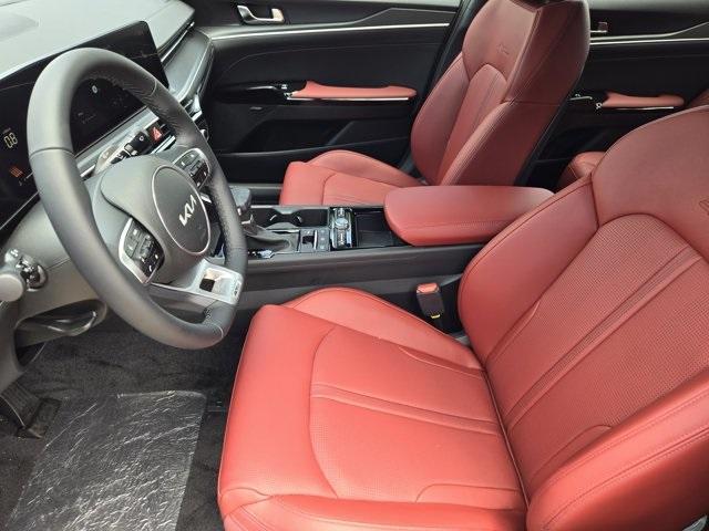new 2025 Kia K5 car, priced at $32,690