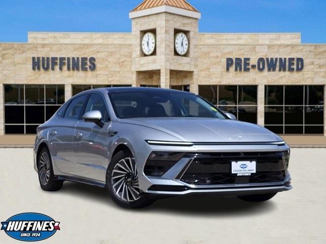 used 2024 Hyundai Sonata Hybrid car, priced at $33,524