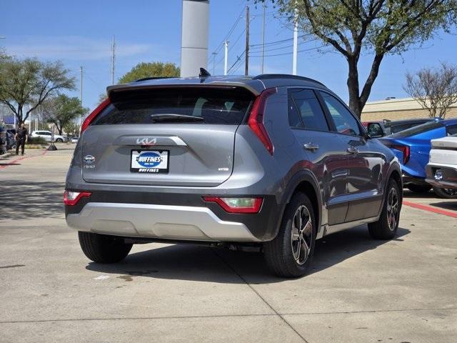 new 2025 Kia Niro car, priced at $30,416