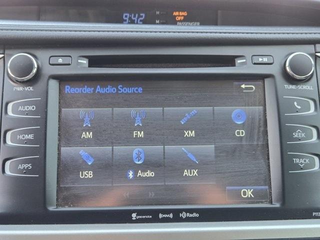 used 2017 Toyota Highlander car, priced at $19,580