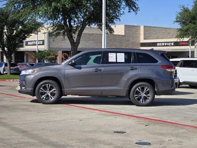 used 2017 Toyota Highlander car, priced at $19,580