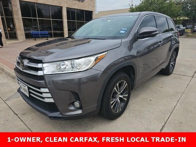 used 2017 Toyota Highlander car, priced at $19,580