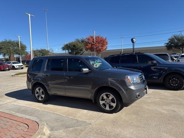 used 2013 Honda Pilot car, priced at $13,333