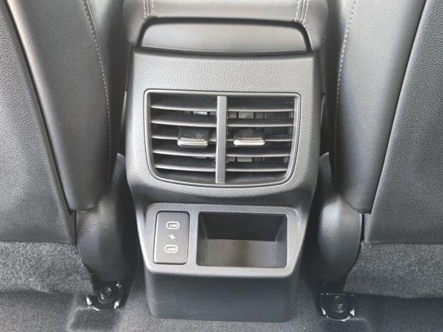 new 2025 Kia Seltos car, priced at $31,745