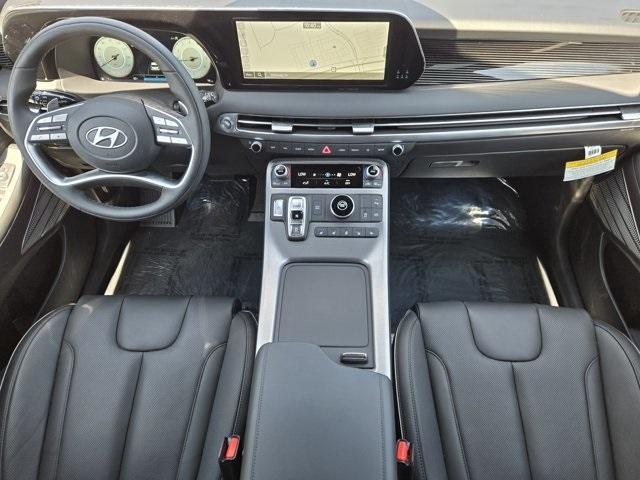 used 2025 Hyundai Palisade car, priced at $45,991