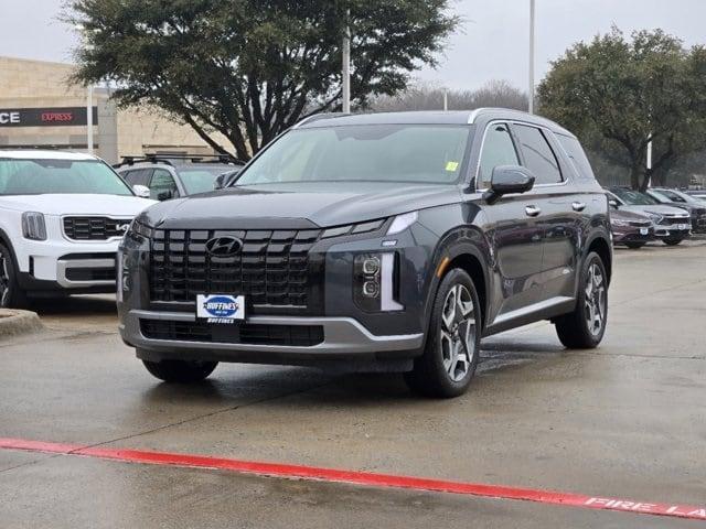 used 2025 Hyundai Palisade car, priced at $43,580