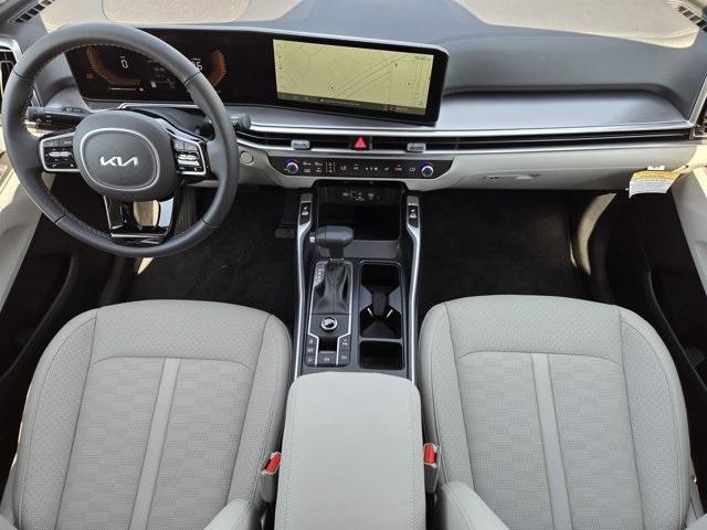 new 2025 Kia Sorento car, priced at $35,783