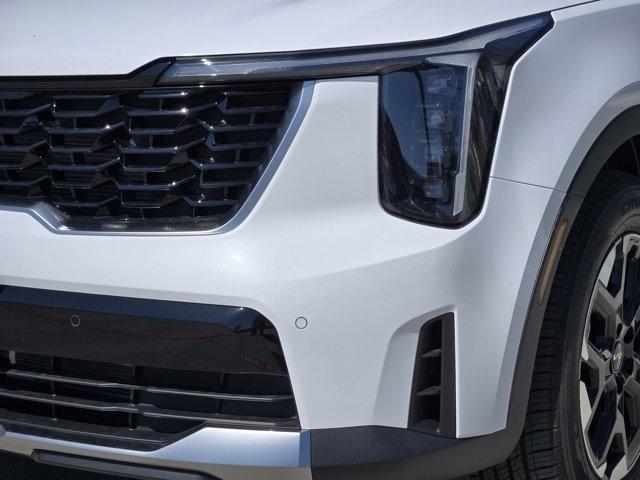 new 2025 Kia Sorento car, priced at $35,783