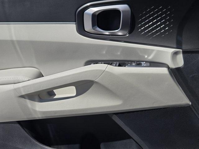 new 2025 Kia Sorento car, priced at $35,783