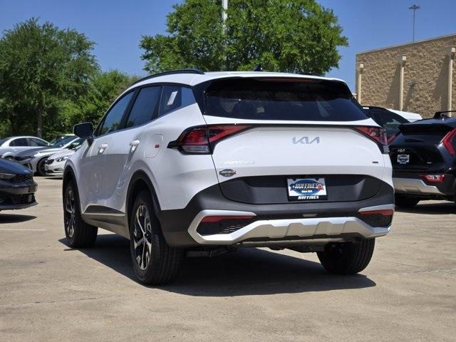 new 2025 Kia Sportage car, priced at $35,105