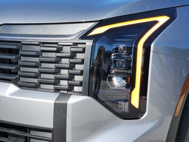 new 2026 Kia Sportage Hybrid car, priced at $32,500