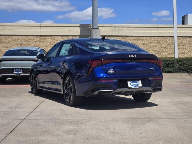 new 2025 Kia K5 car, priced at $31,900