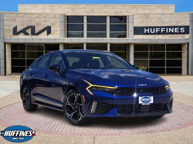 new 2025 Kia K5 car, priced at $31,900
